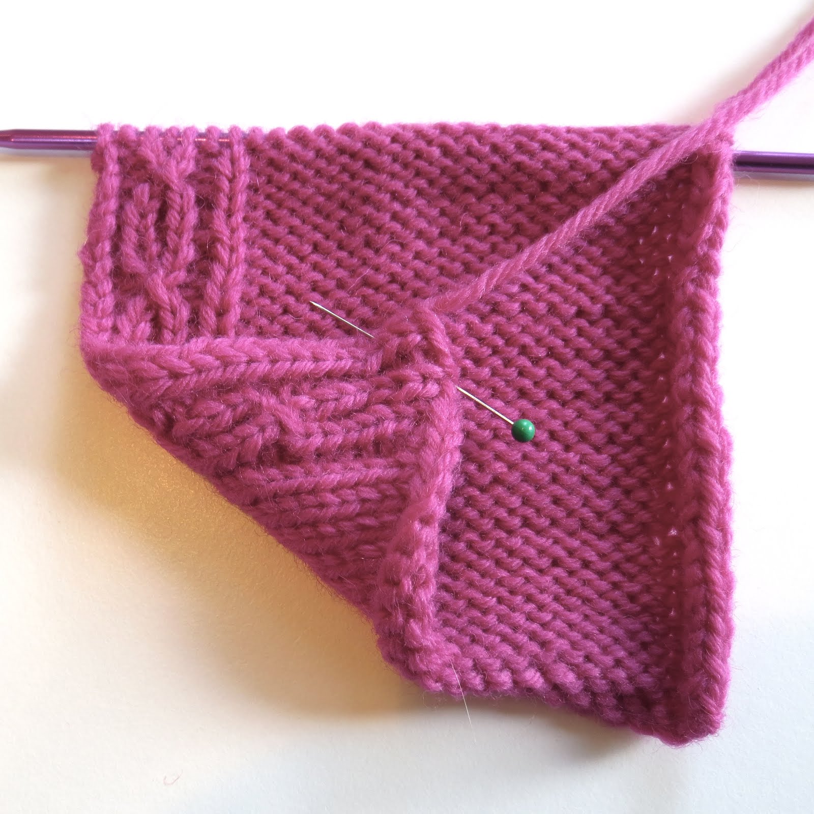 TECHknitting: Afterthought reversible cable-ette border