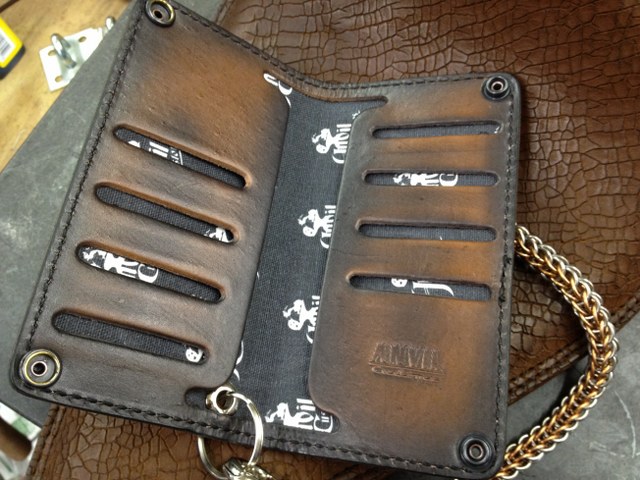 Anvil Customs: NEW Wallet Interiors for Anvil&#39;s Bifold, Trifold & Long Biker Chain Wallets!