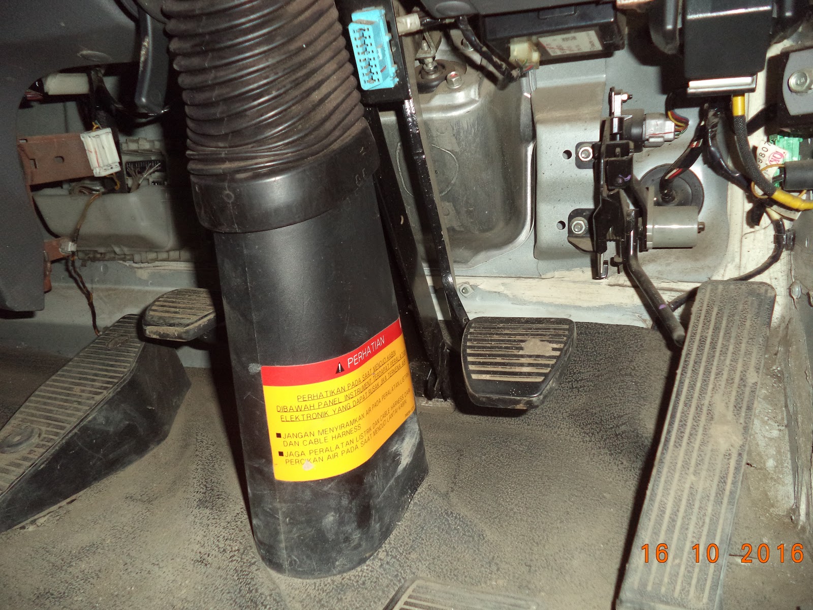 Mengenal Pedal Gas Throttle by Wire Truck Isuzu Giga Dan Cara Mengatasi