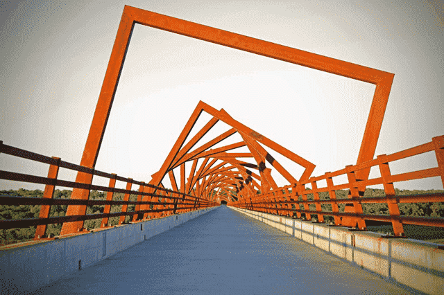 Puisi &quot;JEMBATAN&quot; Karya Sutardji Calzoum Bachri