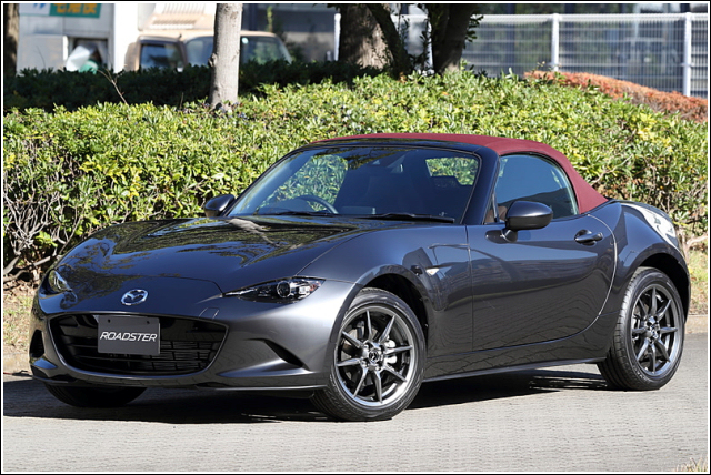Mazda Roadster ND5RC Red Top