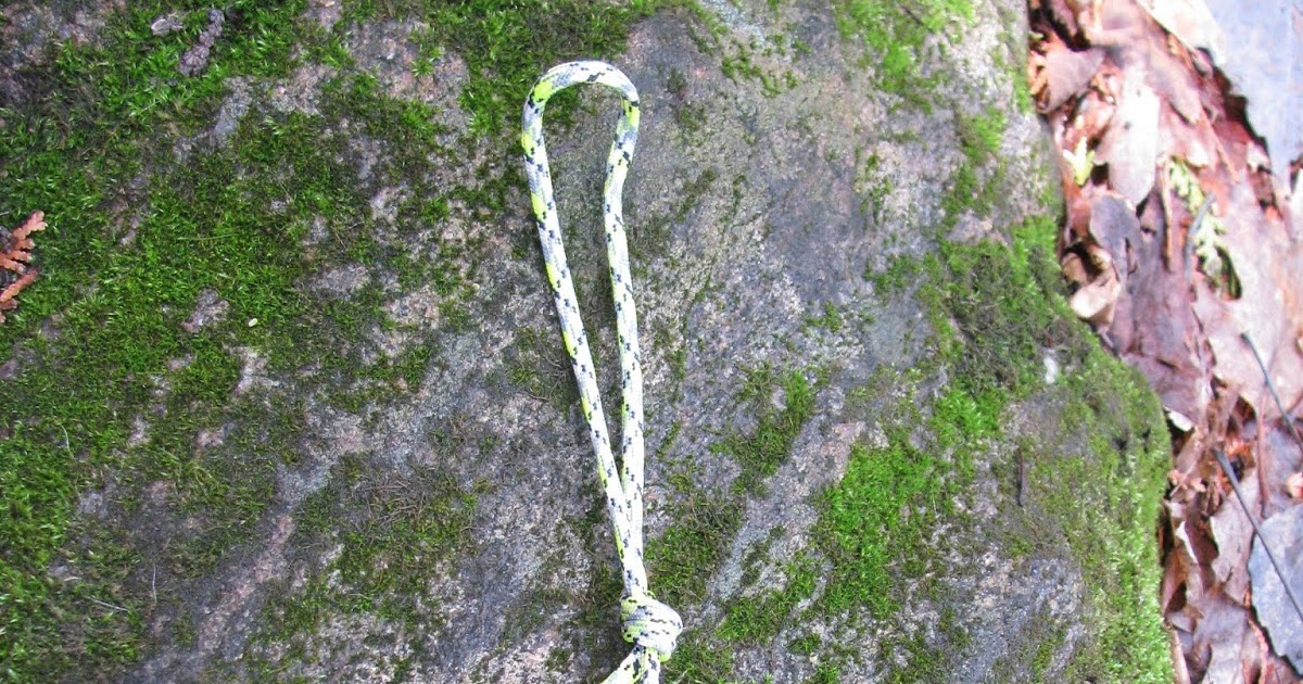 Part Time Tramp How to use wool blankets with a hammock.