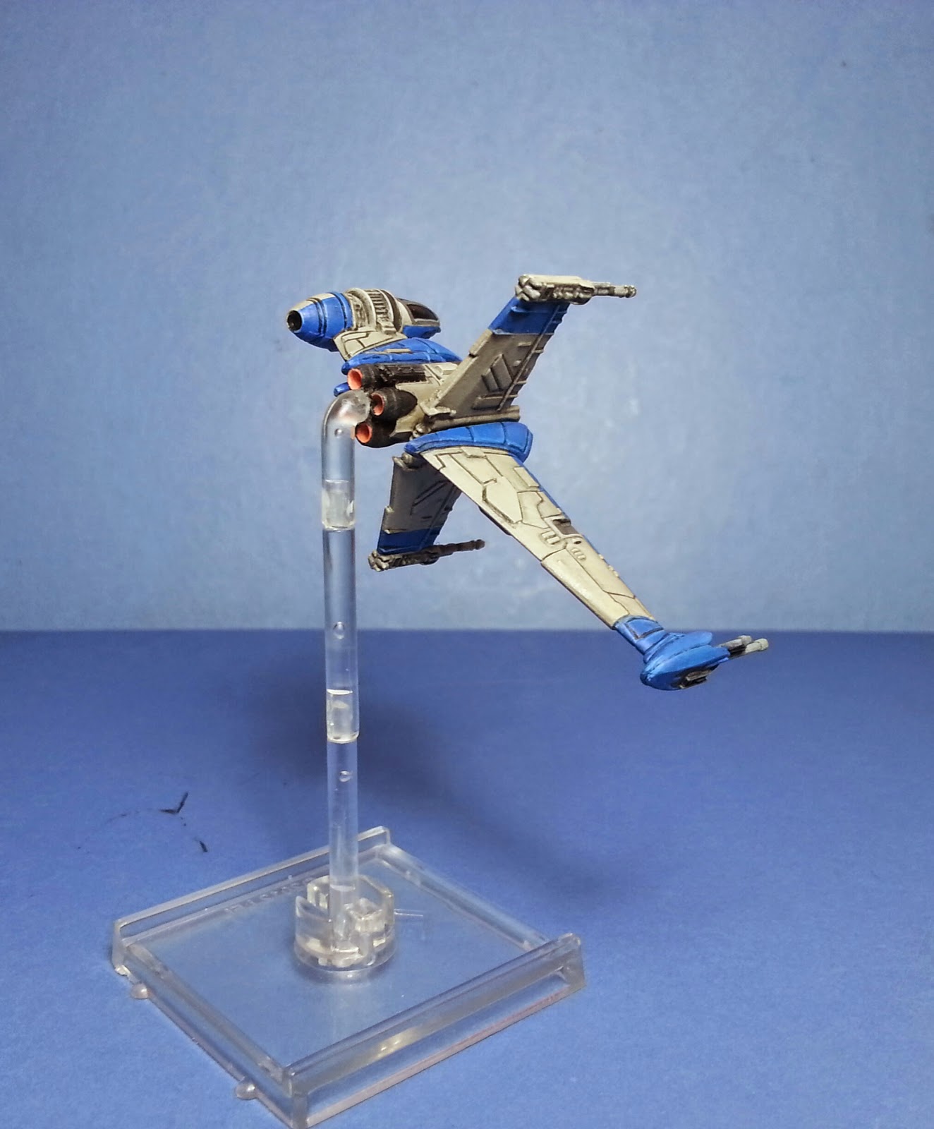 Manchando miniaturas: B-wing Blue Squadron X-Wing Miniature Game