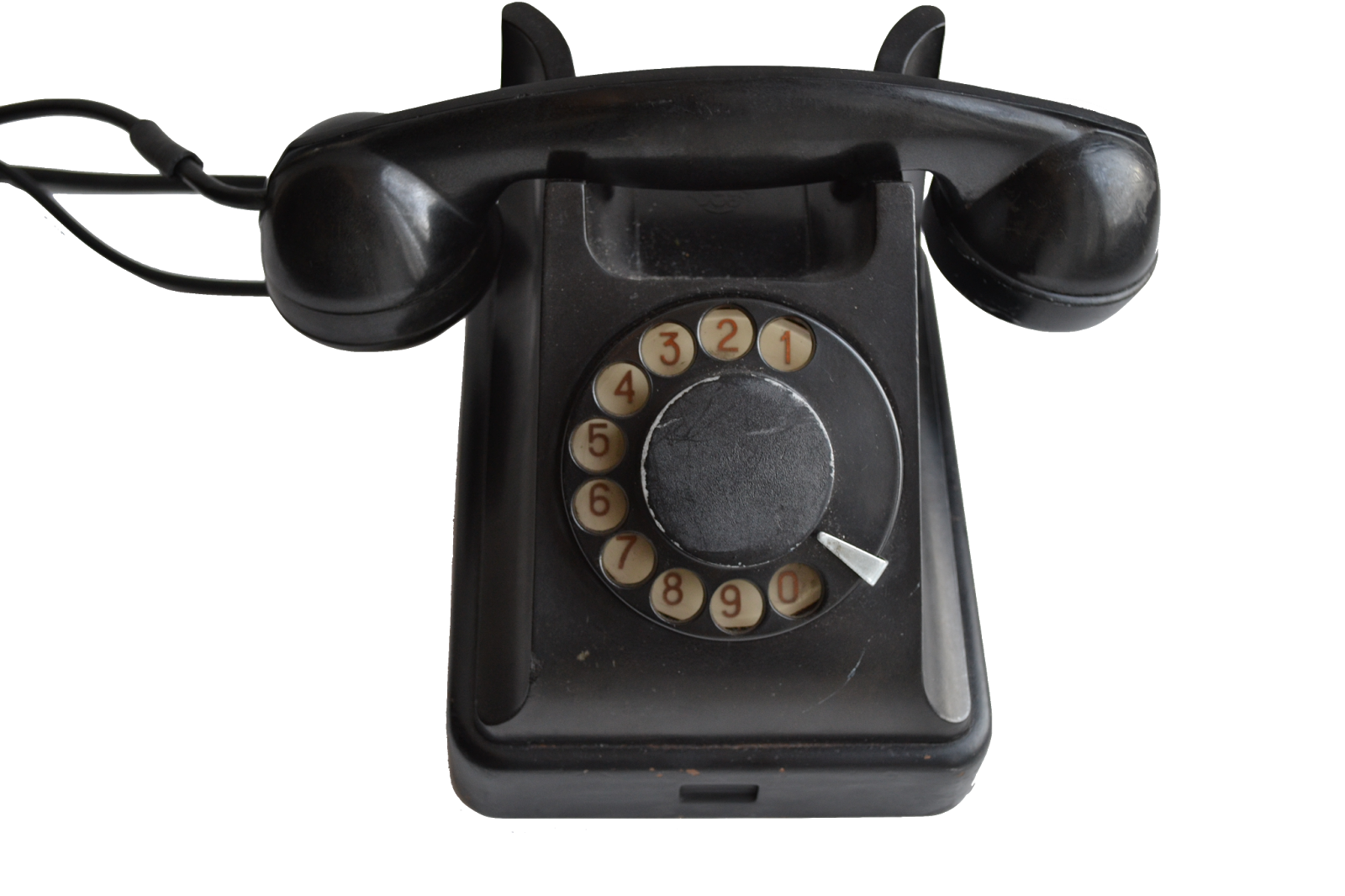 Телефон 20 000 рублей. Телефонный аппарат 20 века. Телефонный аппарат 19 века. Телефонный аппарат кнопочный. Телефон 19 века.