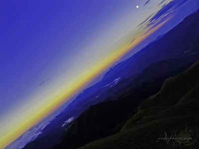 Dawn at the Mt. Pulag with its skyline 