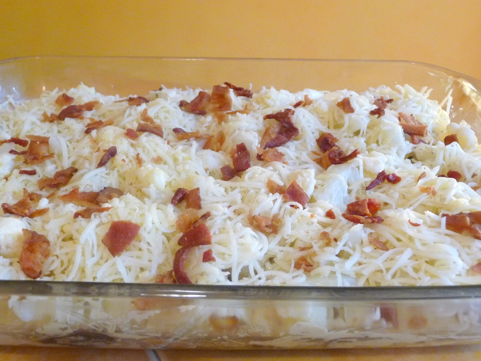 CAULI TOT CHICKEN AND BACON CASSEROLE