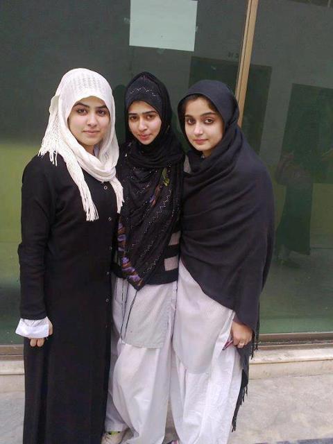 Pakistan Sexy School Girls Photos Hot Pakistani College -4235