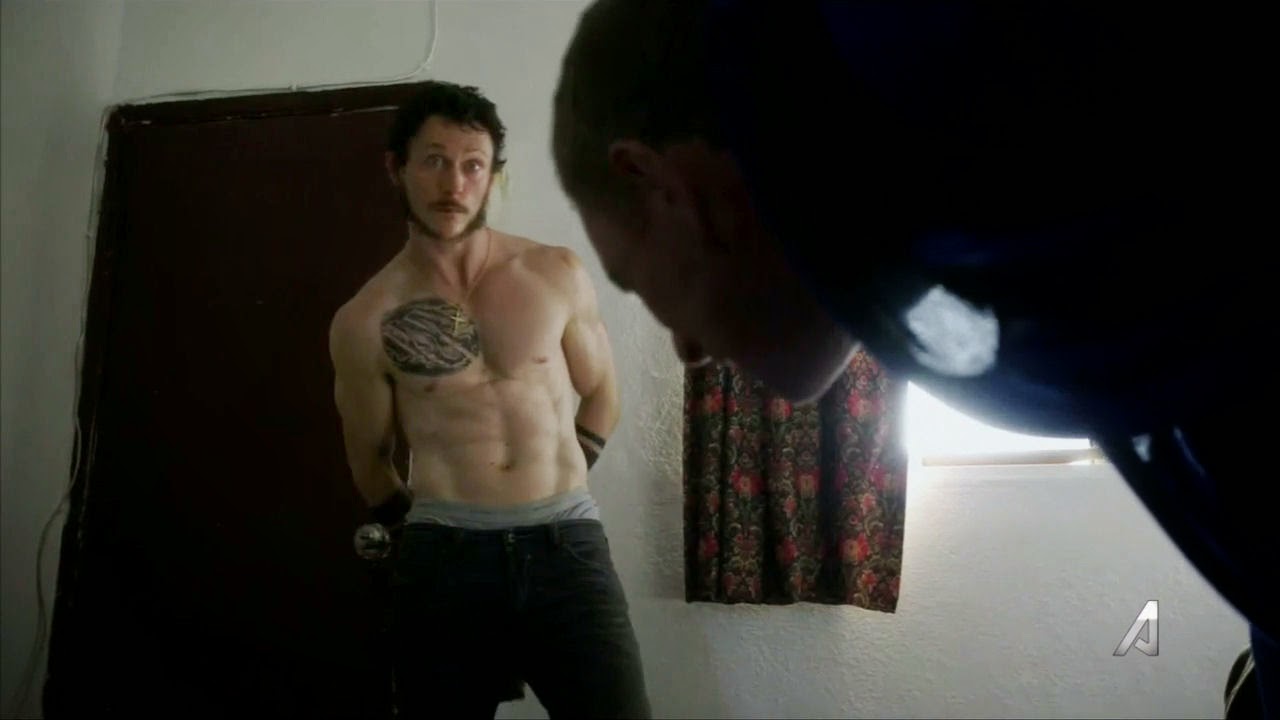 Matt Lauria &amp; Jonathan Tucker on Kingdom (2014) DC�s Men