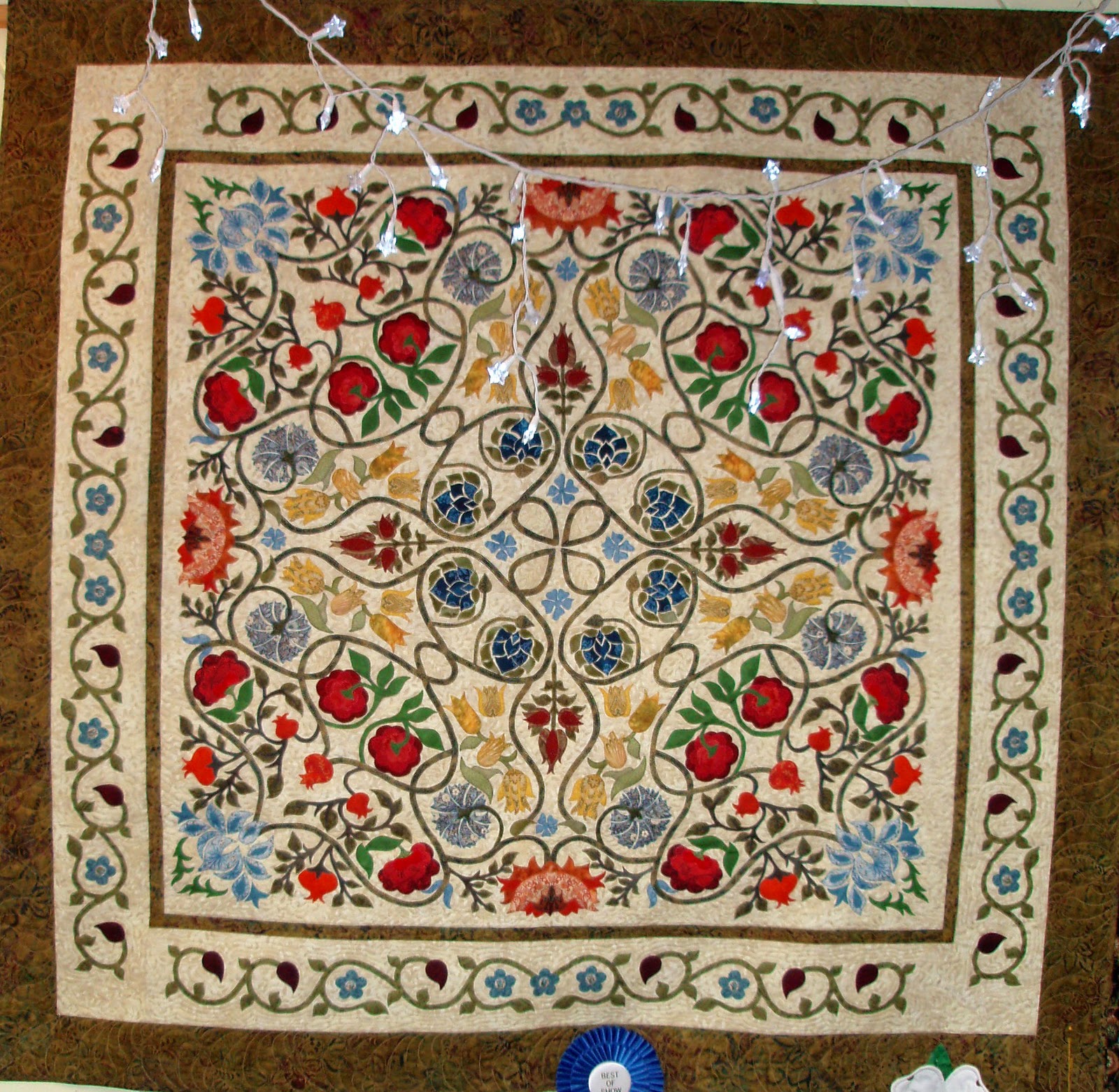 Delphine's Quilt Shop William Morris in Appliqué