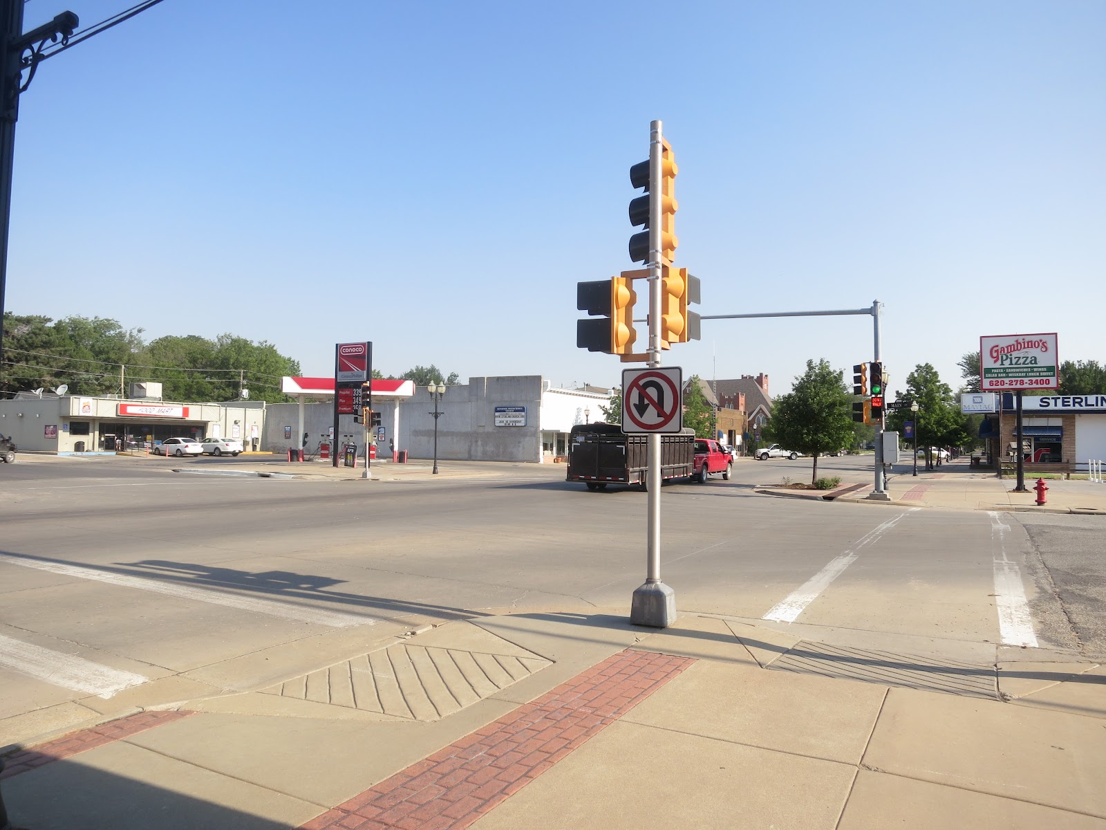 PrunePicker Sterling, Kansas. Two nights and one day.