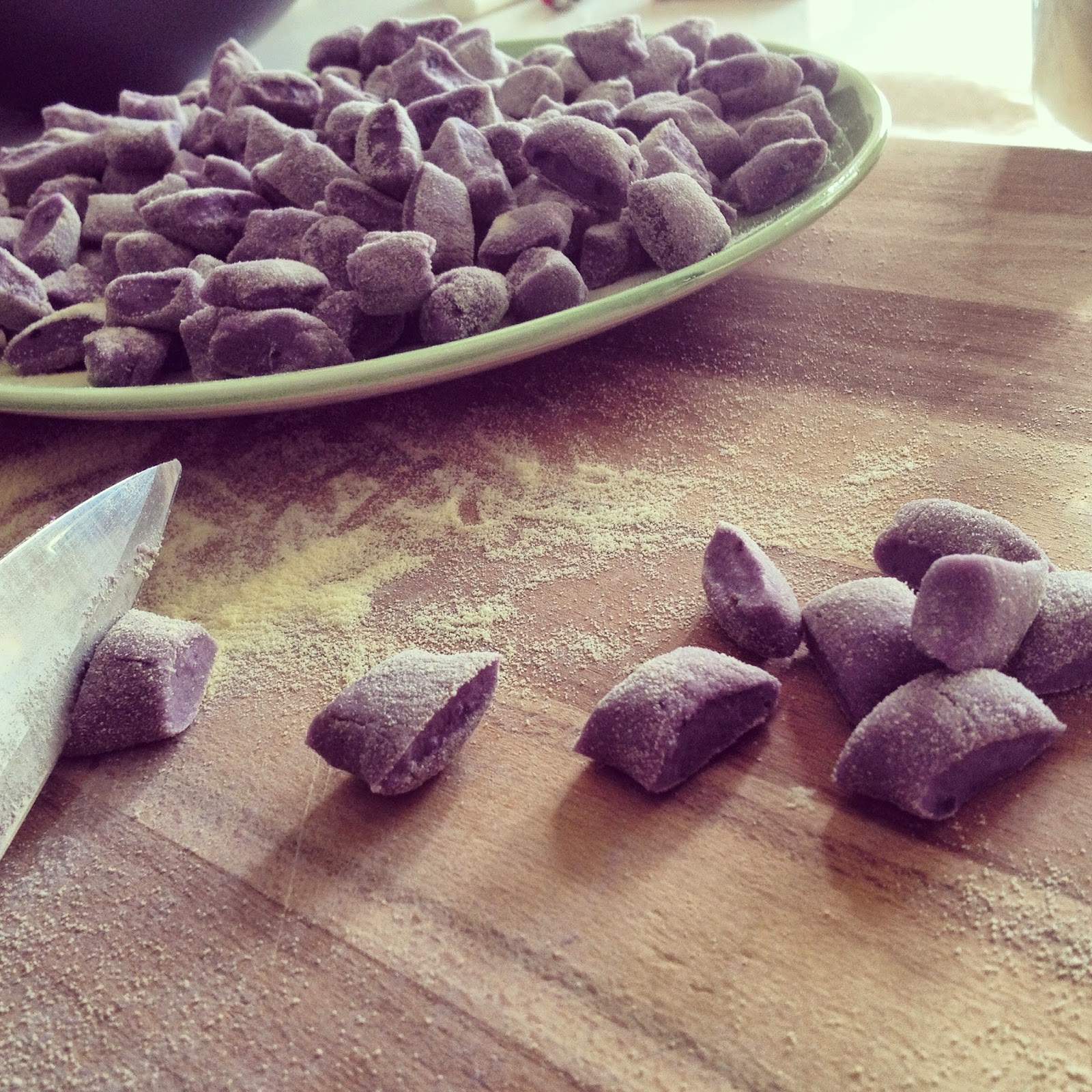 gnocchi di patate viola (vegan)