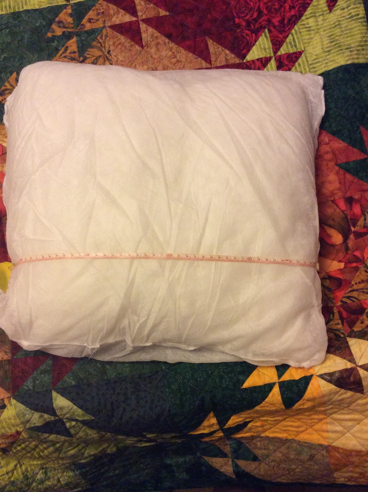 DON'T WAIT TO CREATE Knitted Cushion Pattern