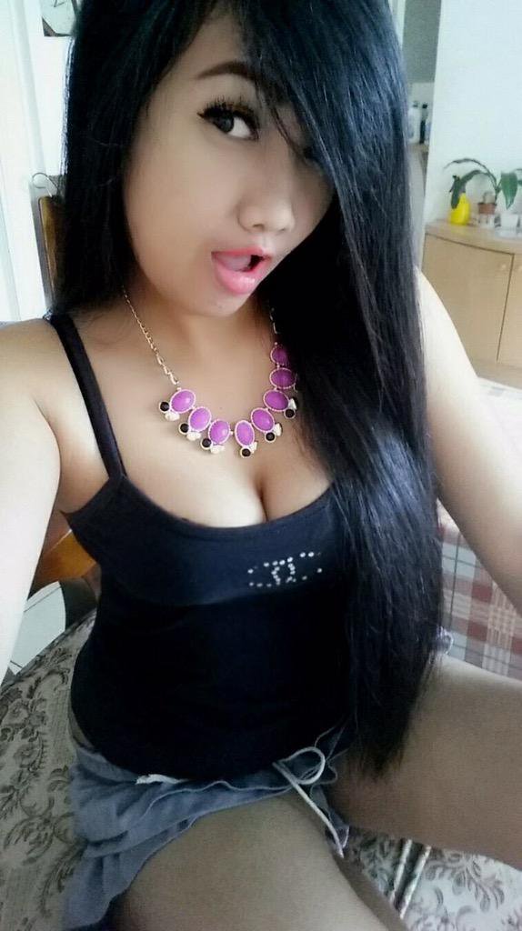 Tante girang bh. Bokep semok. Rully angelina. Abg bispak. Rashelkolanechi a8 hot videos.