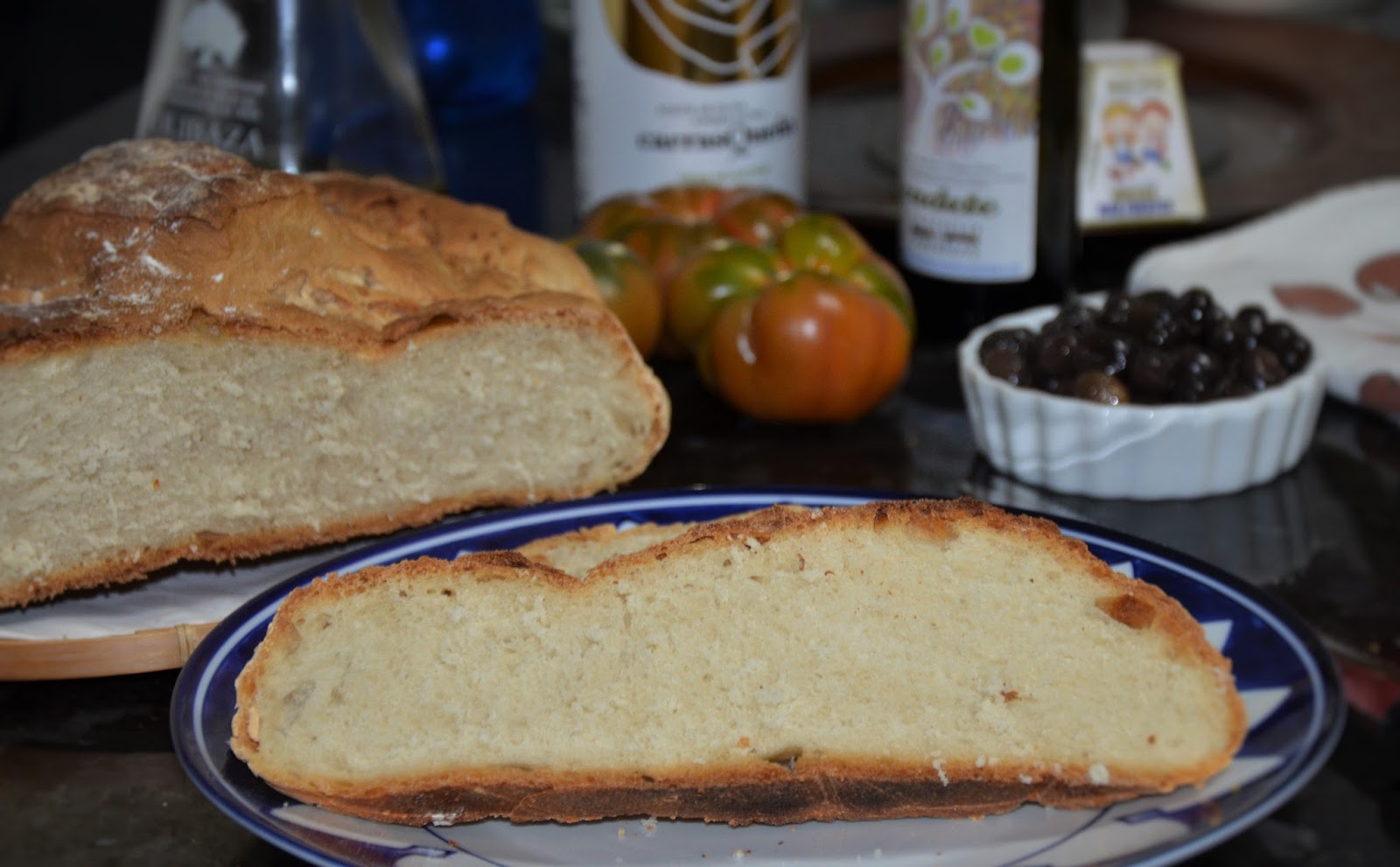 PAN CON ACEITE DE OLIVA, DESAYUNO SALUDABLE ANDALUZ