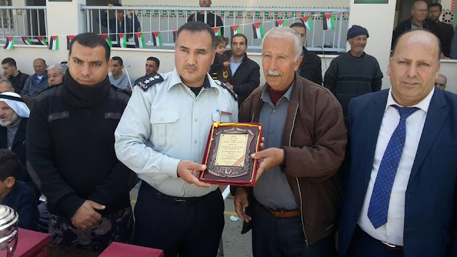 الدفاع المدني يشارك في مهرجان الألعاب الصغيرة في قرية تعنك غرب جنين الدفاع المدني يشارك في مهرجان الألعاب الصغيرة في قرية تعنك غرب جنين