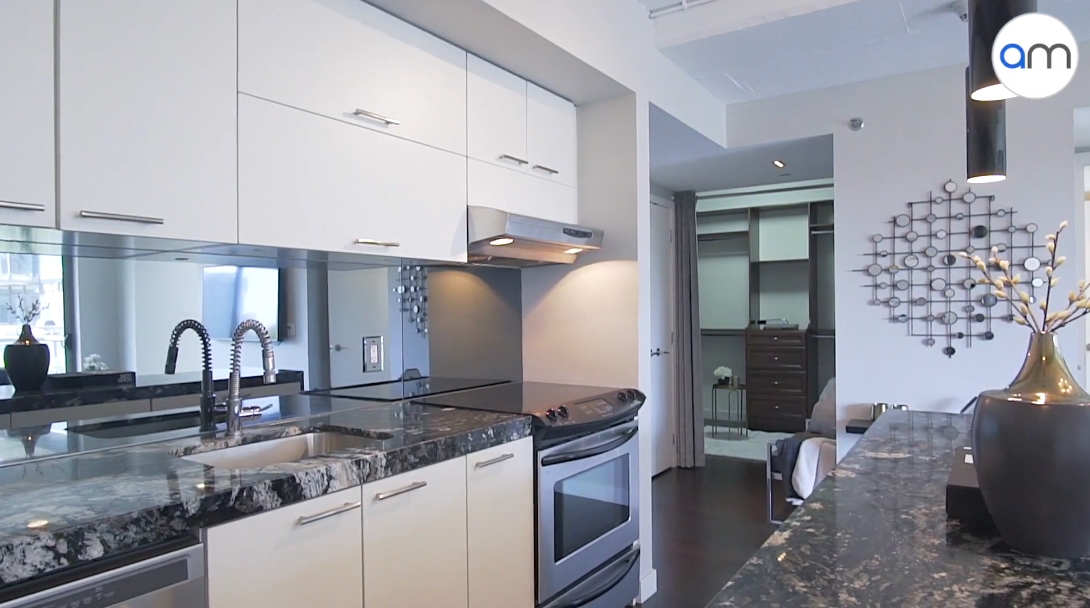 55 Stewart Street #729, Toronto Luxury Condo vs. 23 Interior Design Photos
