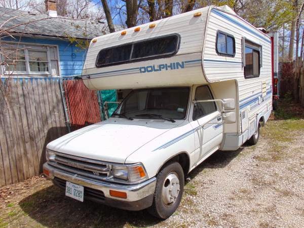 Used RVs 1991 Toyota Dolphin Motorhome For Sale by Owner