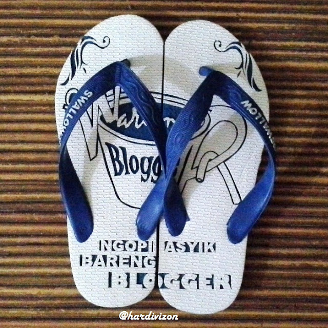 Cara Membuat Gambar Di Sandal Jepit AR Production