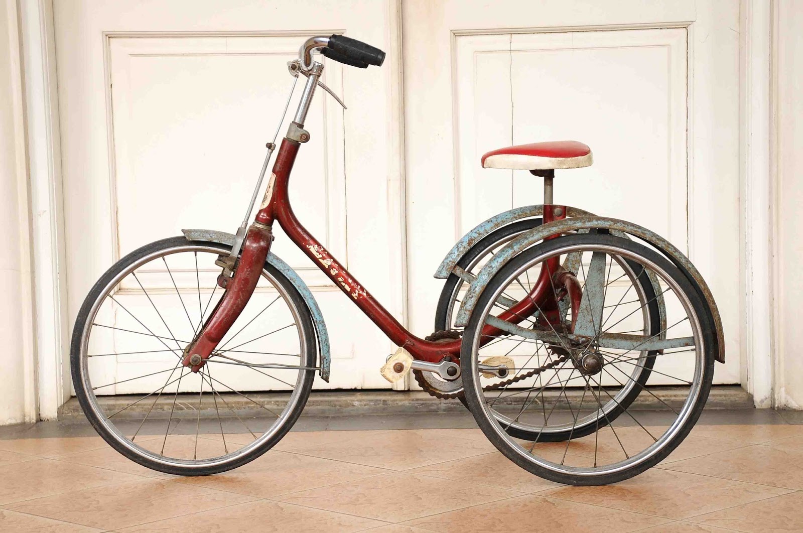 towbar bike rack covers