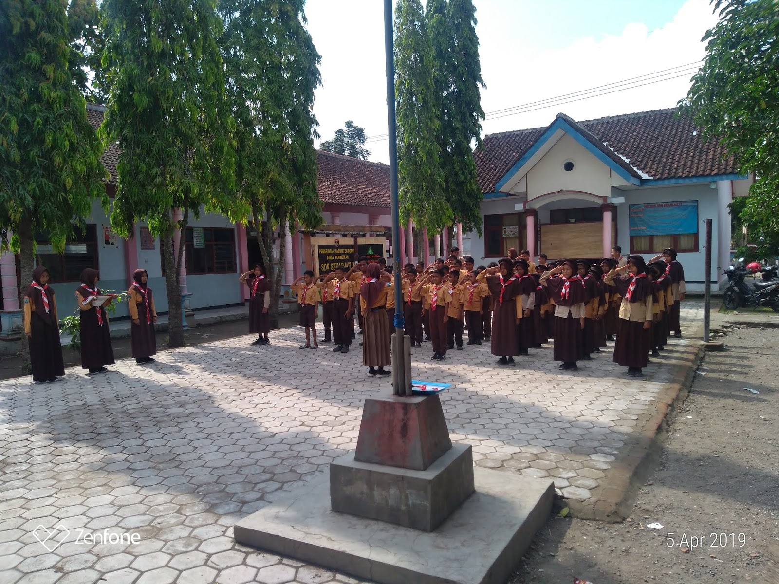 Susunan dan Tata Cara Upacara Api Unggun Pramuka I SDN