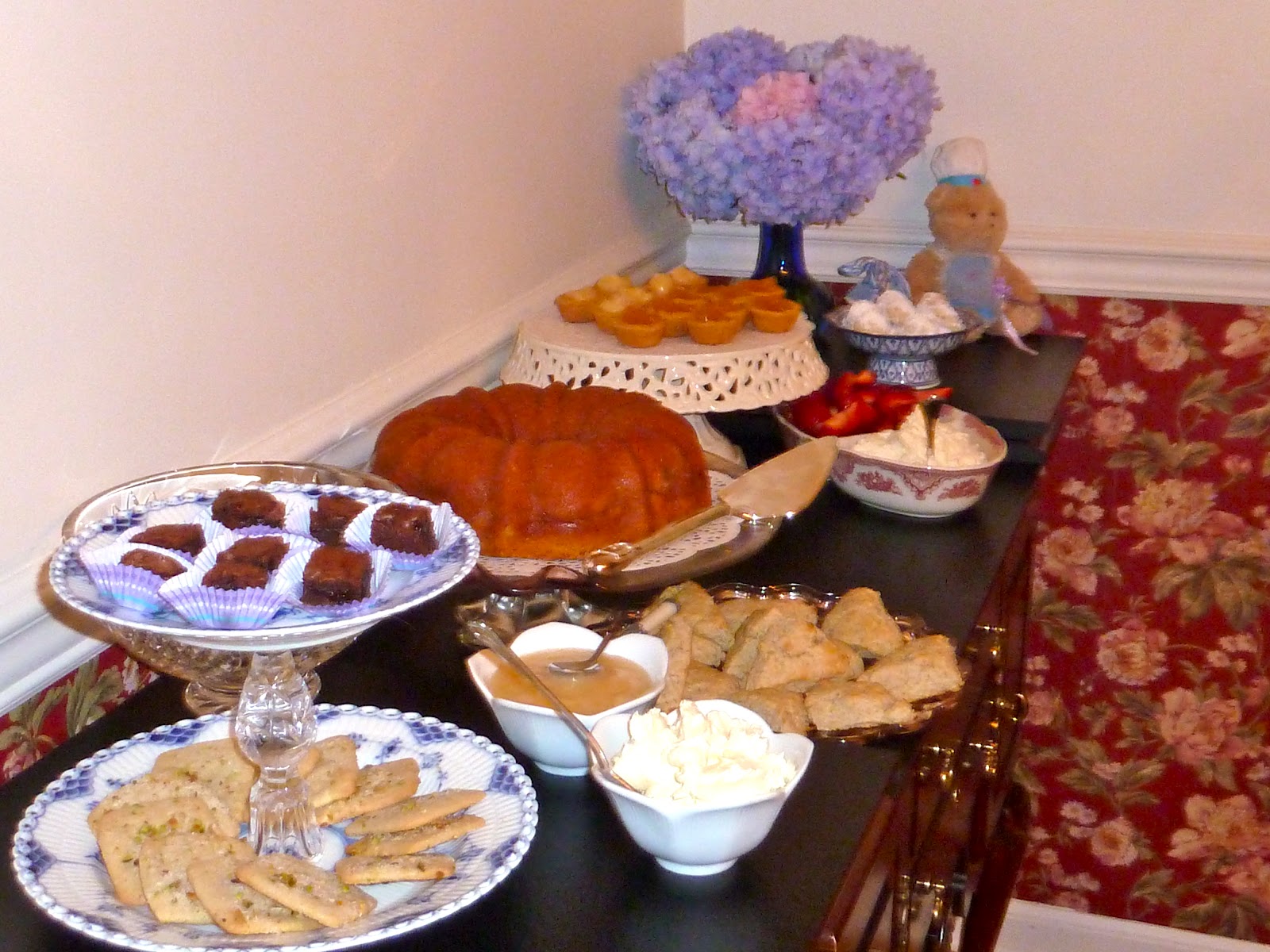 gluten-free-baking-bear-a-gluten-free-tea-party-planning-and-menu