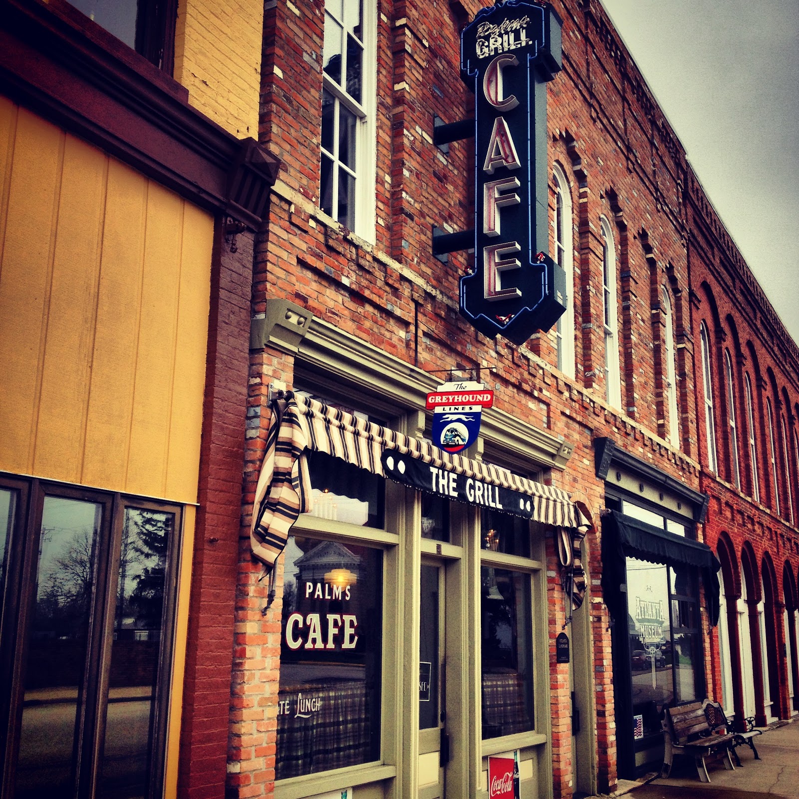 Paul Bunyan Statue and The Palms Grill CafeAtlanta, IL