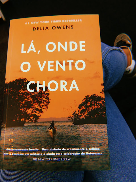 Lá, onde o vento chora, Delia Owens - Porto Editora