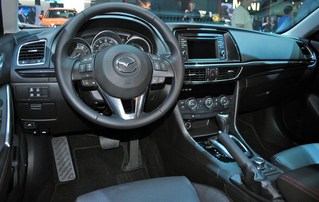 Hotcarupdate: 2013 Mazda CX-9