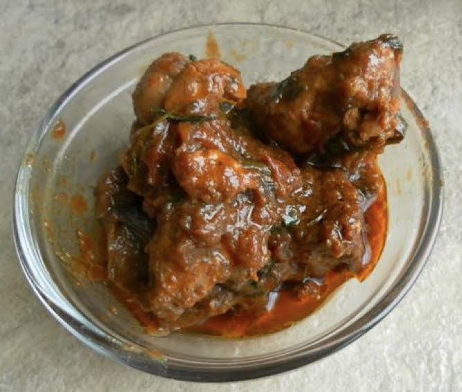 Kitchen Queen: Andhra Chicken Curry