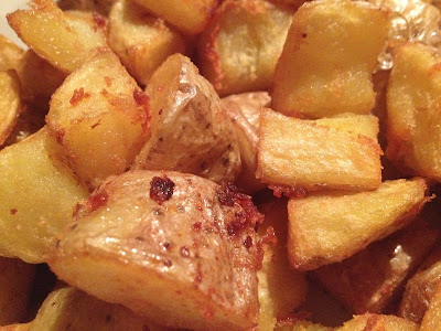Patatas bravas - Salsa brava - Patatas con cáscara - Salsa de tomate frito casera - Receta - el gastrónomo - ÁlvaroGP