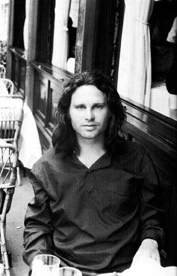 ascenso-declive-del-rey-lagarto-3 Jim Morrison en París