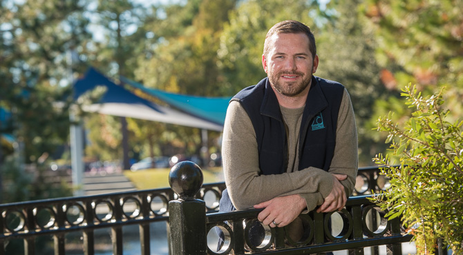 UNCW Alumni: November 2016