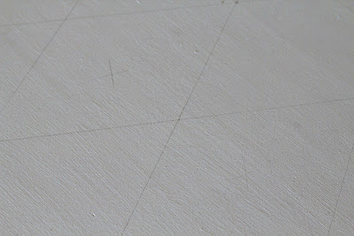 Diamond patterned craft table