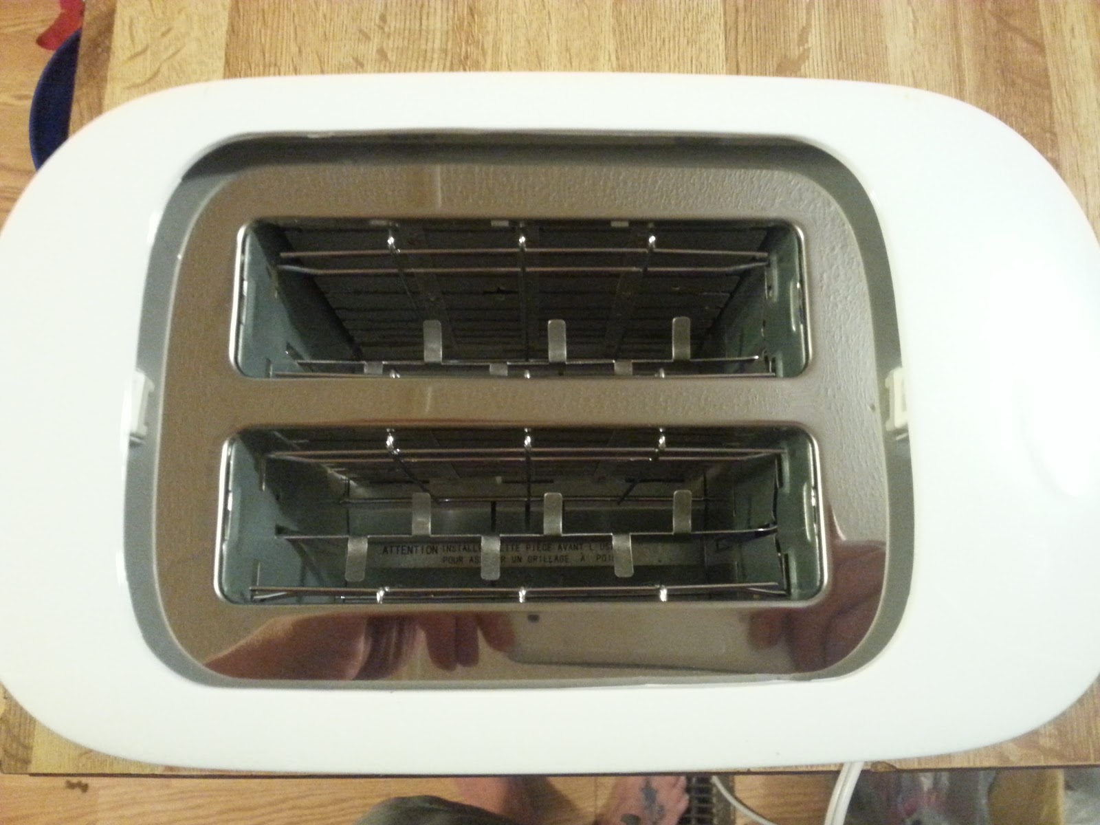 On The Wing of A Butterfly The Aicok 2Slice Toaster!