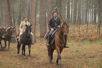 Christian Bale and Oscar Isaac in The Promise (8)