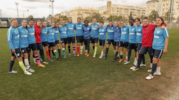 El Málaga CF se suma a la campaña #CalcetinesDesparejados