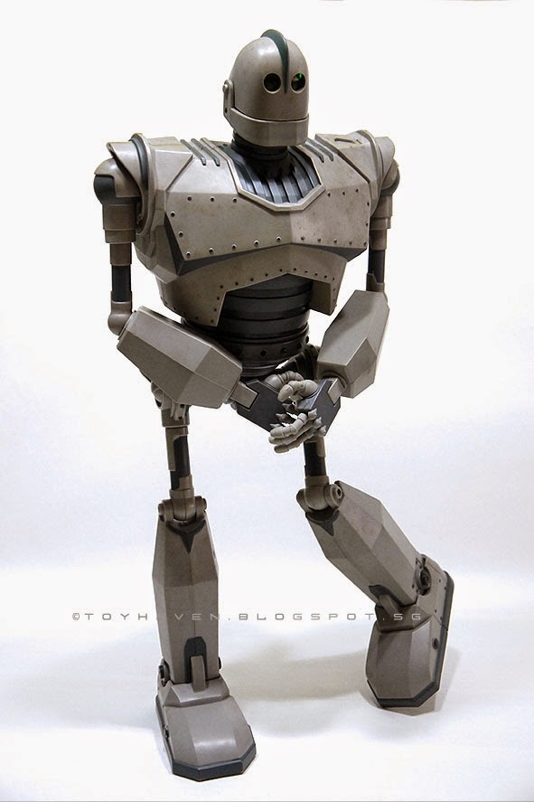 toyhaven Review Trendmasters Warner Bros. Ultimate Iron Giant 20inch