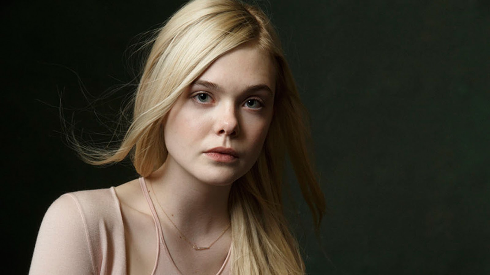 Elle-Fanning-Wallpapers-HD-08.jpg