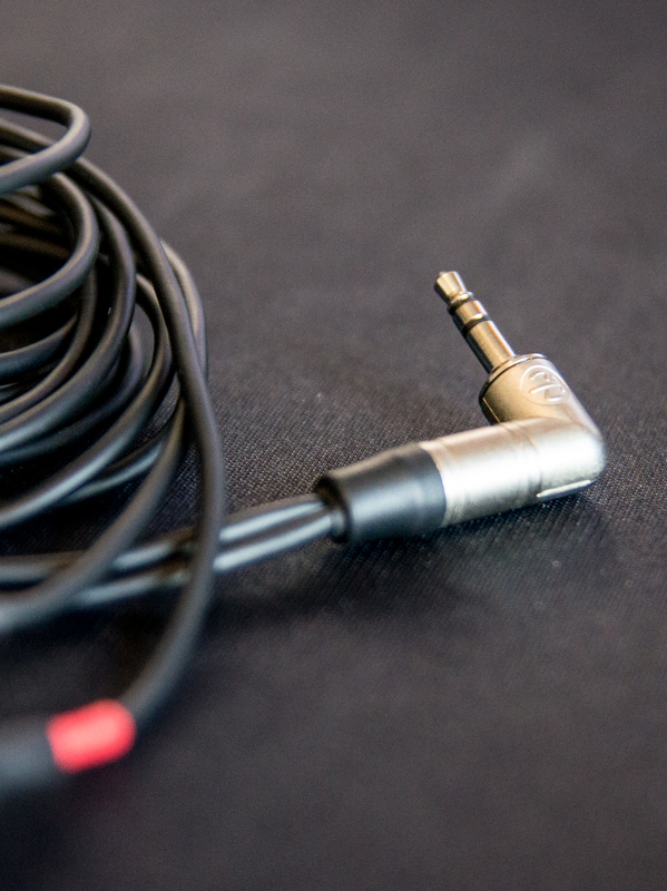 SOUND > VIDEO Gear Review LOM Uši electret condenser microphones