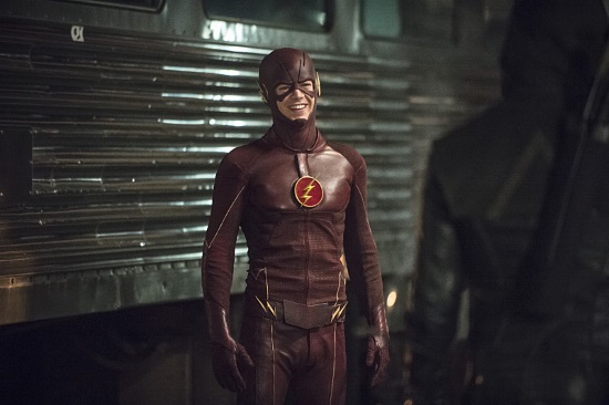 TRAS LA PARTE DEL CROSSOVER AMBIENTADA EN CENTRAL CITY EL EQUIPO DE THE FLASH LLEGA A STARLING CITY