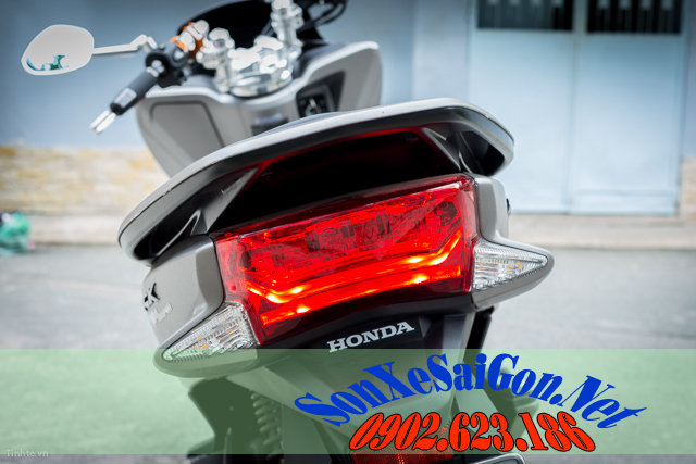 Sơn xe Honda PCX 2014 màu xám zin