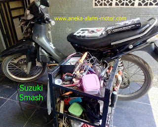 Cara pasang alarm motor Suzuki Smash Cara pasang alarm motor Suzuki Smash