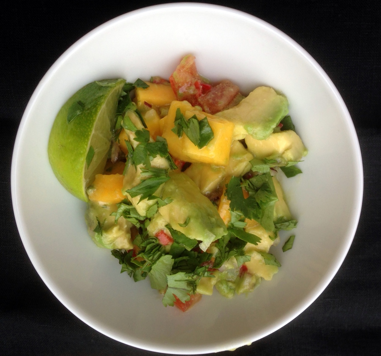 Kochen ist kein Hexenwerk: Avocado-Mango Salat mit Koriander-Limetten ...