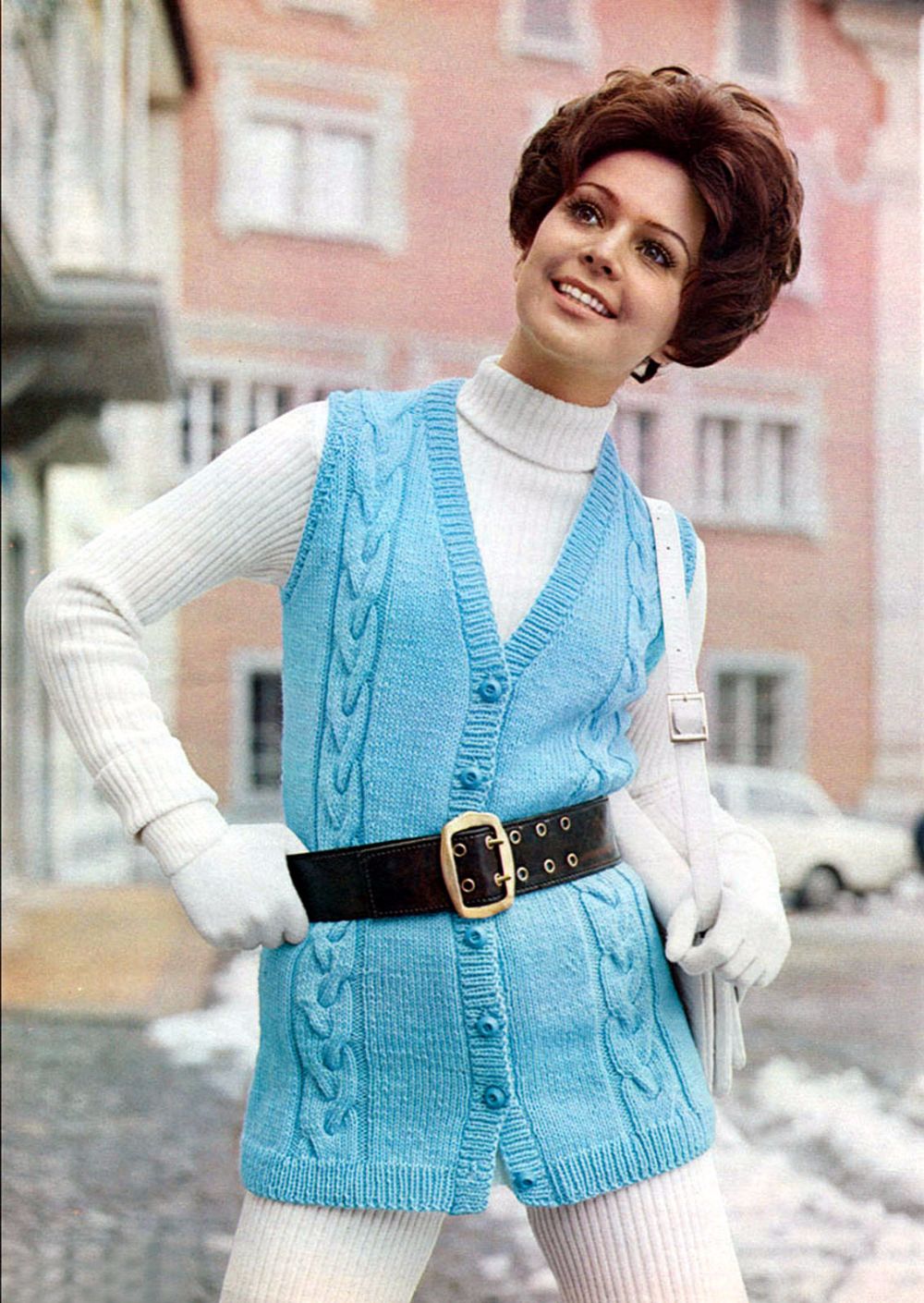 14 Beautiful Vintage Knitted Sweater Coats for Women From the Early