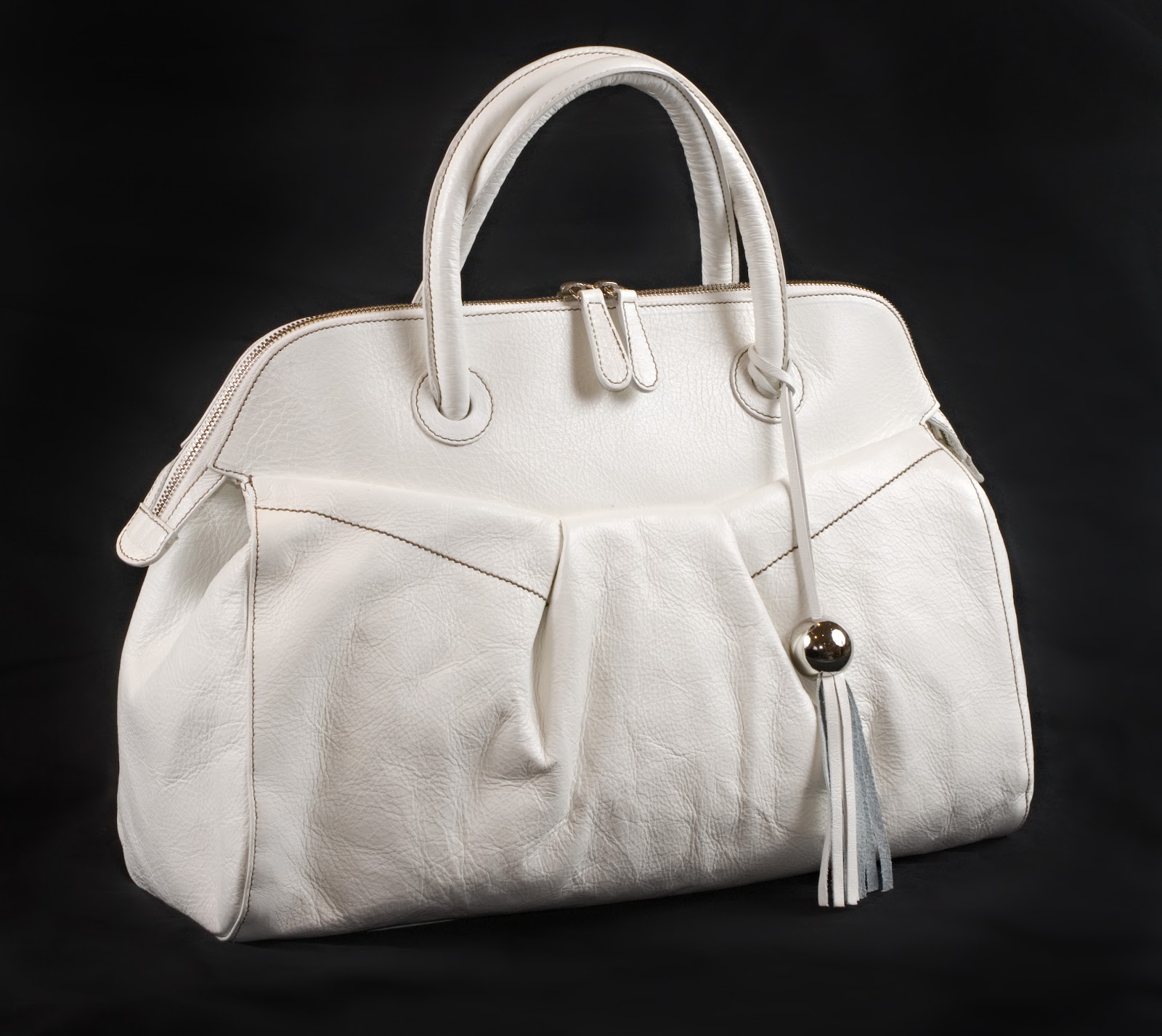 Белая кожаная сумка - 98 фото