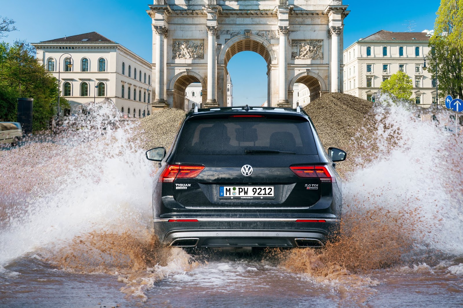 Der Postillon Mehr Schotter Mehr Hugel Munchen Wird Suv