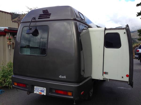 Japanese RV, 1991 Toyota Townace 4x4 Camper Van - RV & Camper