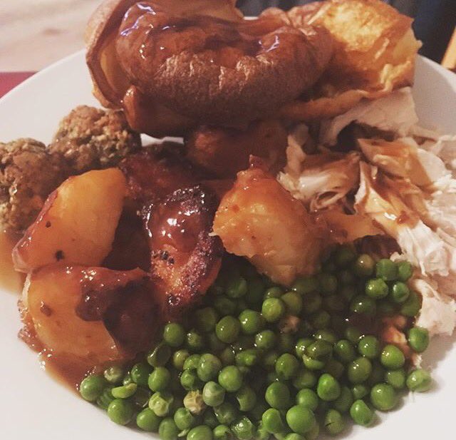 The Perfect Roast Dinner With Essential Cuisine