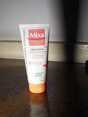 mixa_crememaos1_fapexpt.jpg mixa_crememaos1_fapexpt.jpg