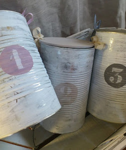 Latas decoradas con pintura